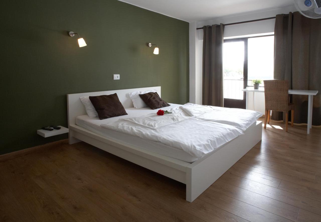 Seven Hostal Кала-Мільор Номер фото